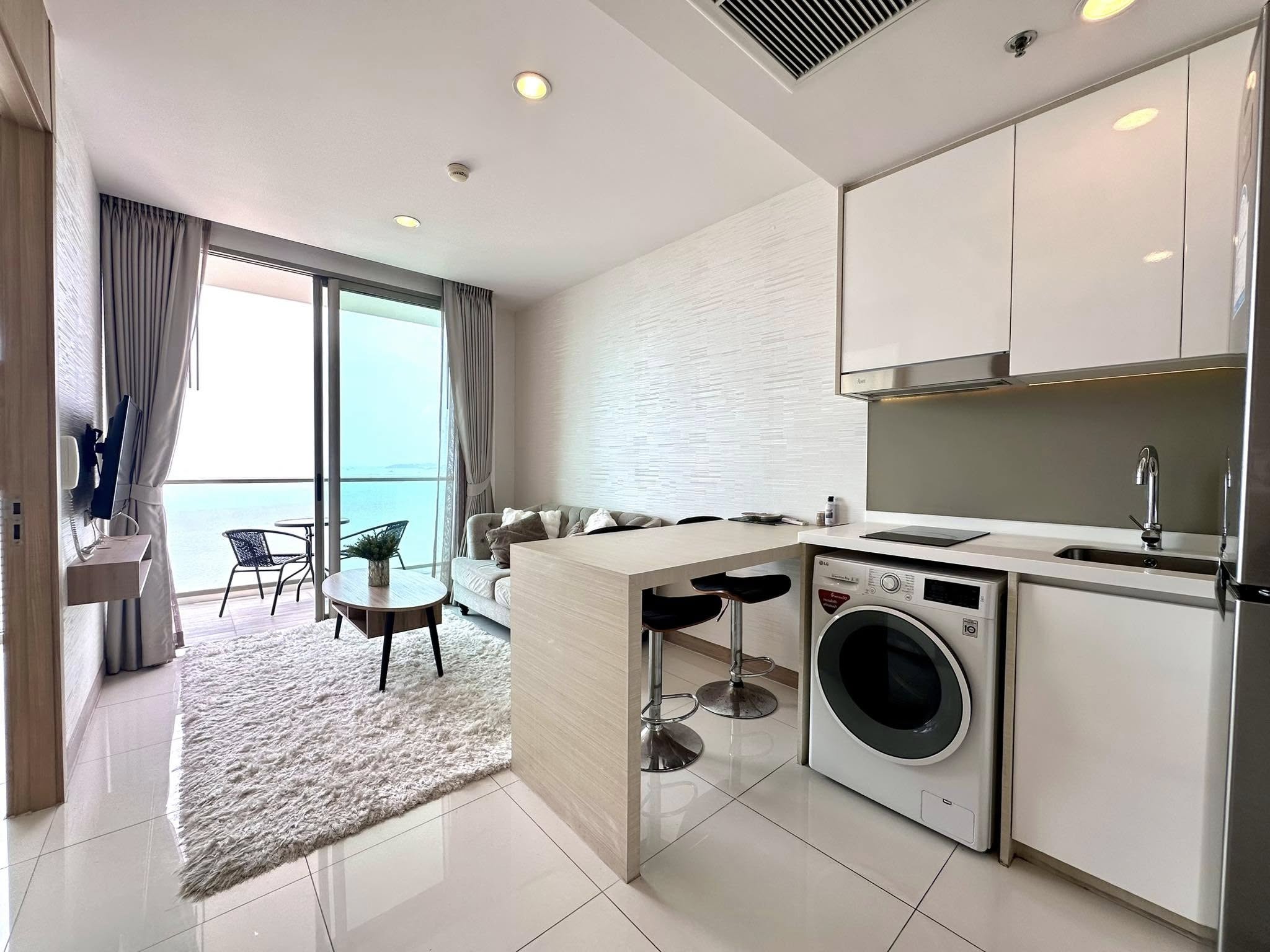 One Bedroom Condo For Rent