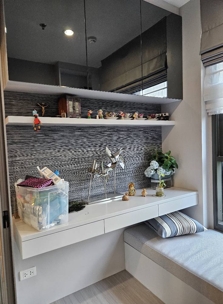 One Bedroom Condo For Rent