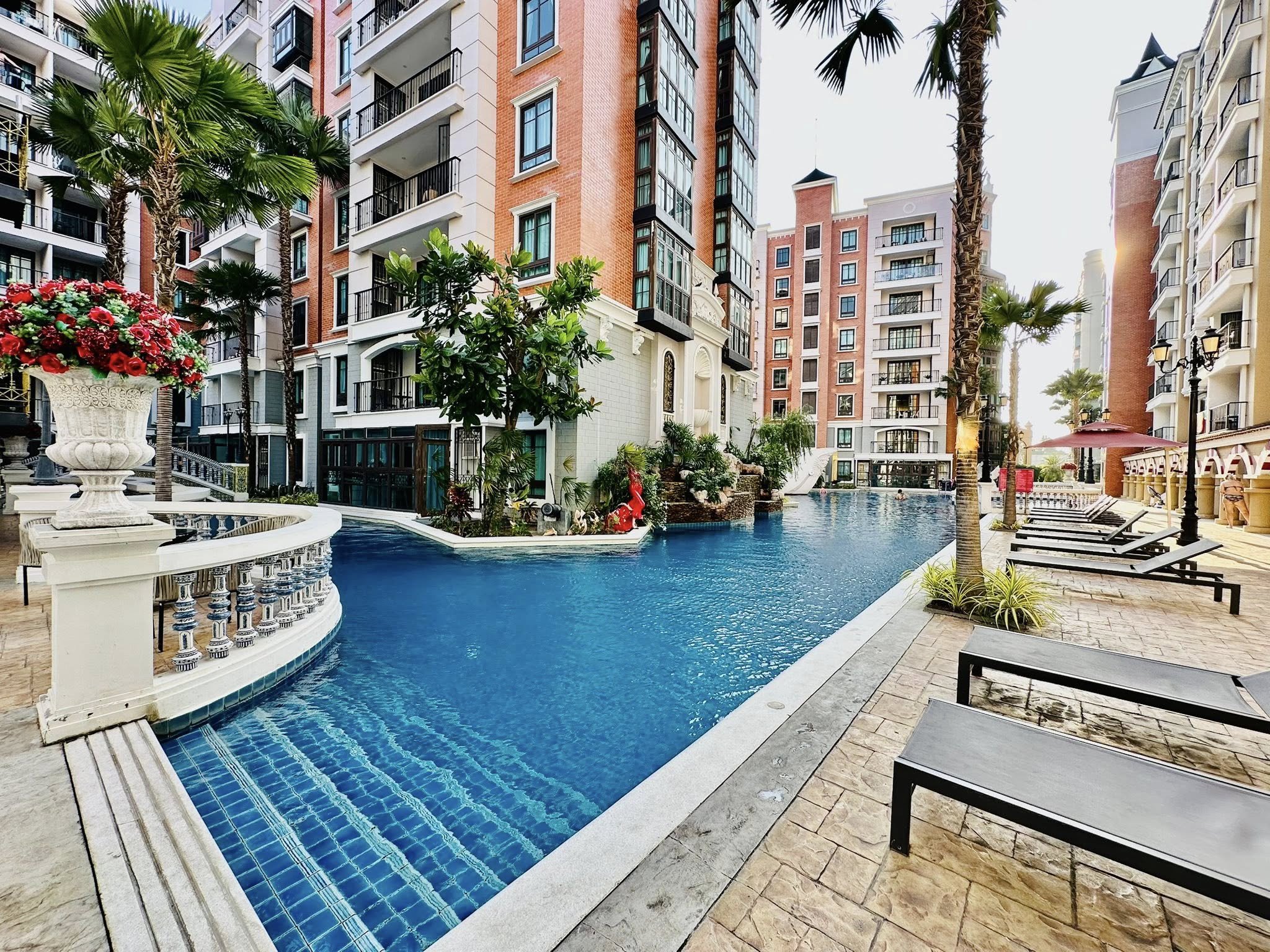 One Bedroom Condo For Rent