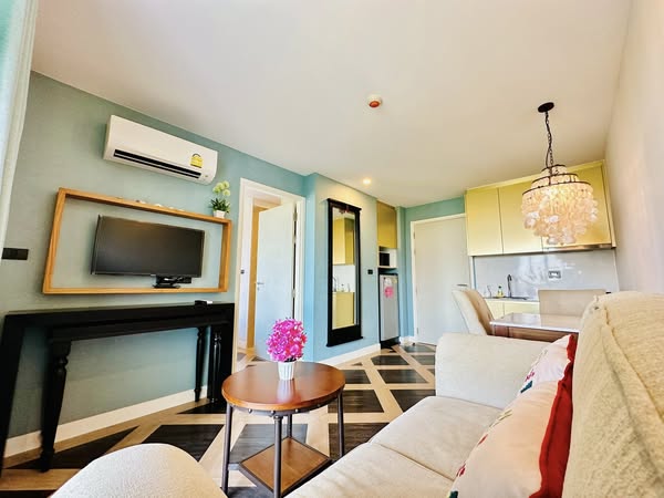One Bedroom Condo For Rent