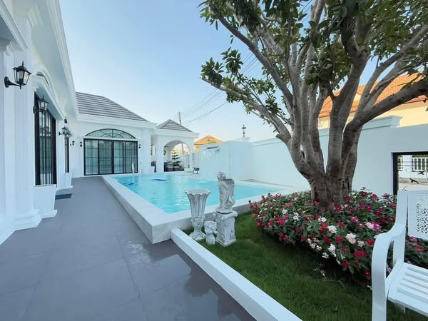 Pool Villa For Sale