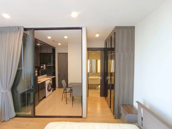 One Bedroom Condo For Rent