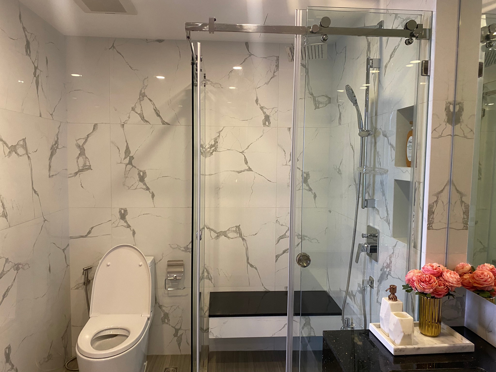 One Bedroom Condo For Rent