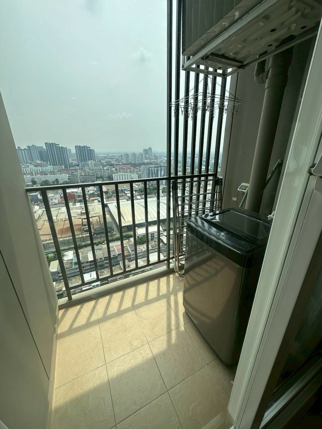One Bedroom Condo For Rent