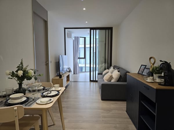 Two Bed Room Condo For Rent