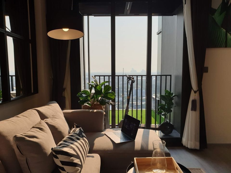 One Bedroom Condo For Rent
