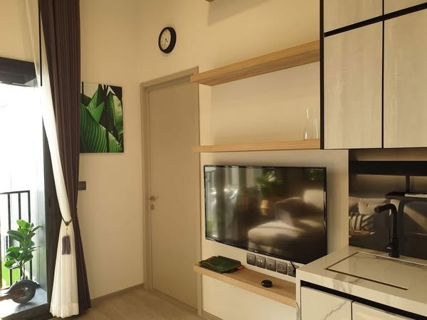 One Bedroom Condo For Rent
