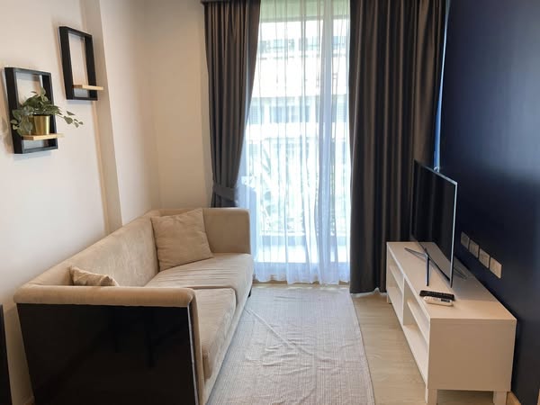 One Bedroom Condo For Rent