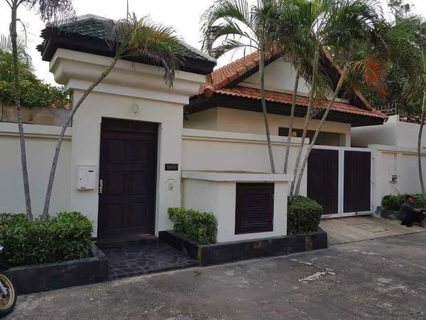 Pool Villa For Rent