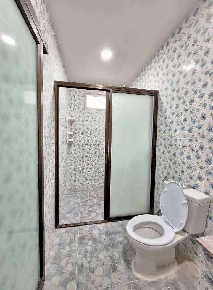 Detached House for Sale