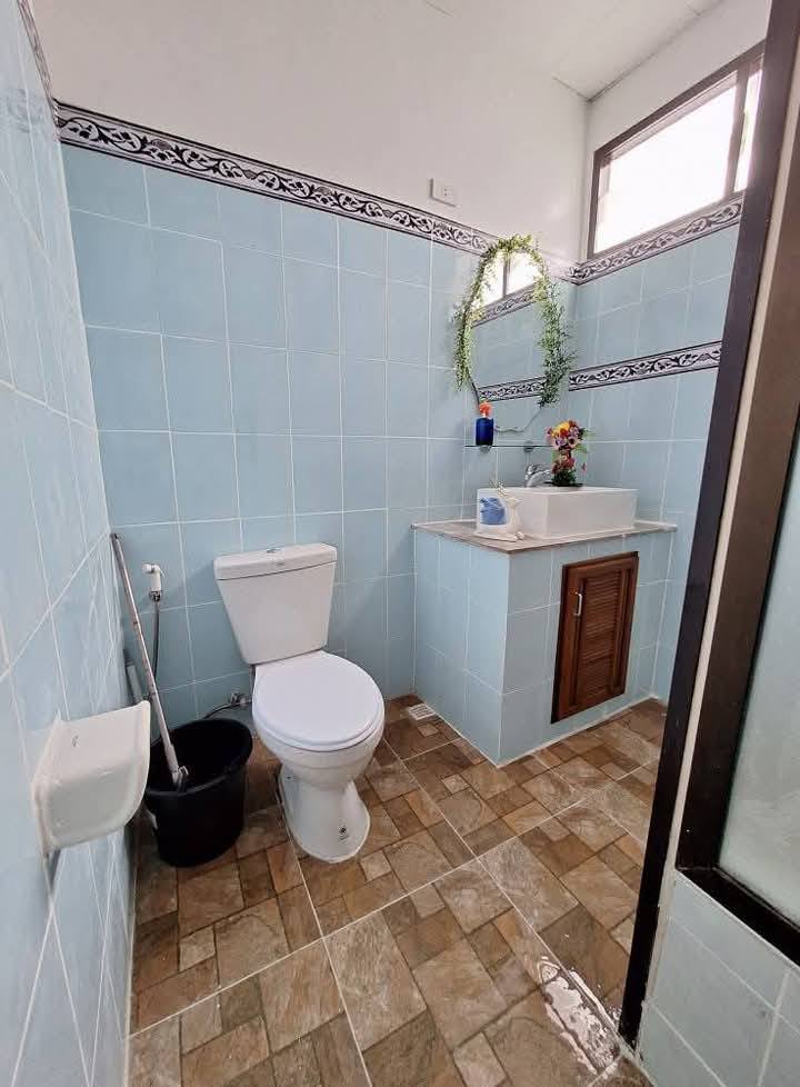 Detached House for Sale