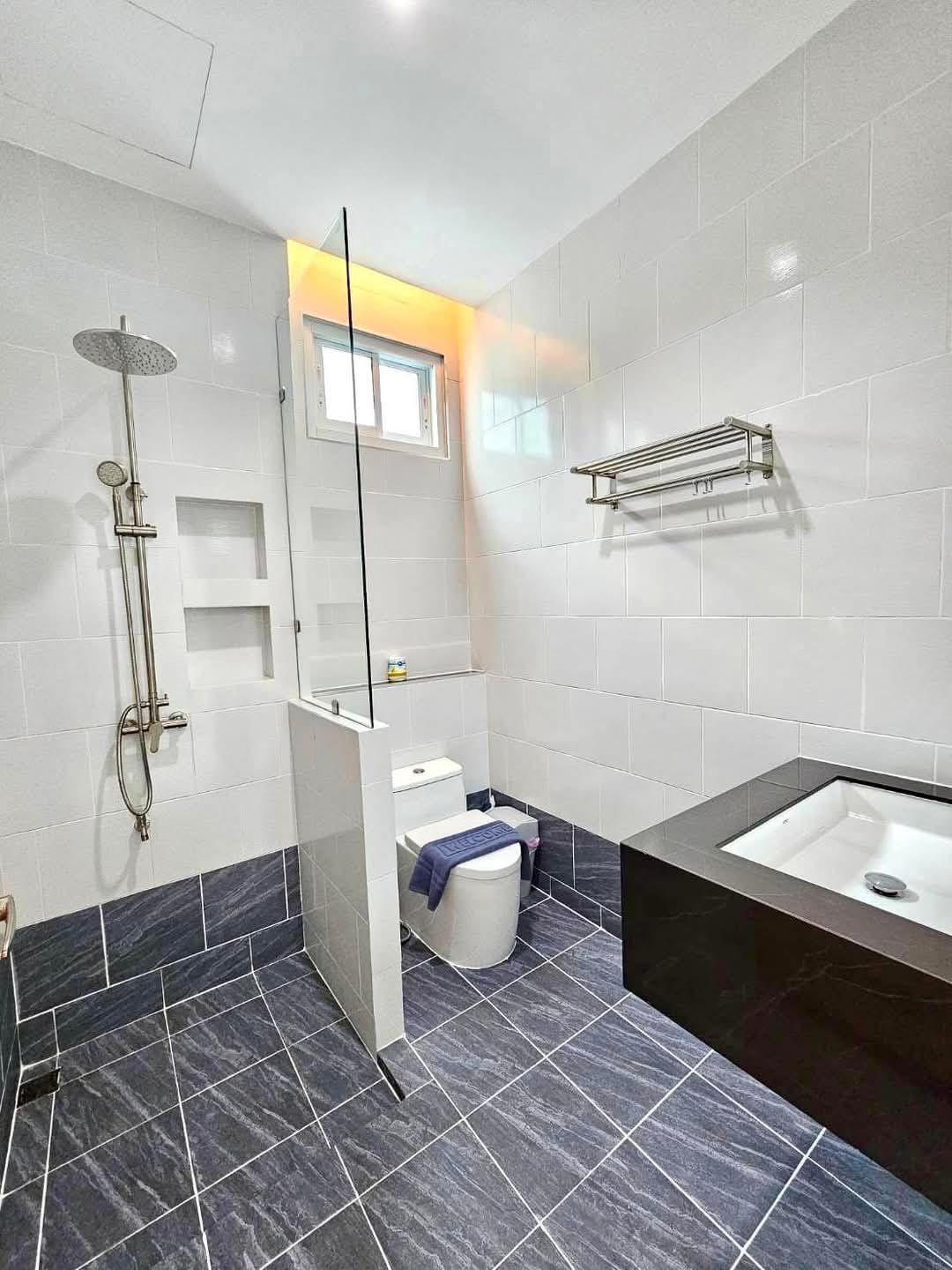 Luxury Villa For Rent