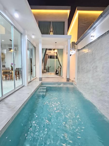 Luxury Villa For Rent