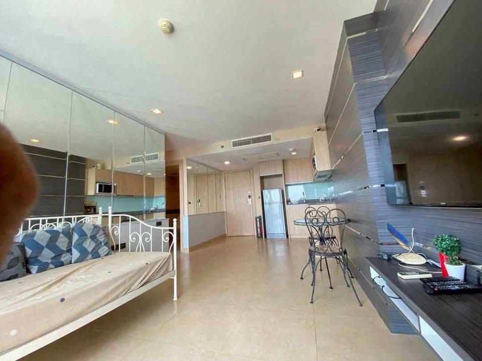 One Bedroom Condo For Rent