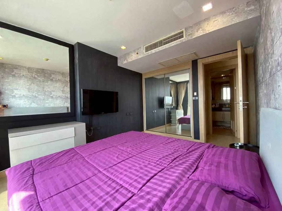 One Bedroom Condo For Rent