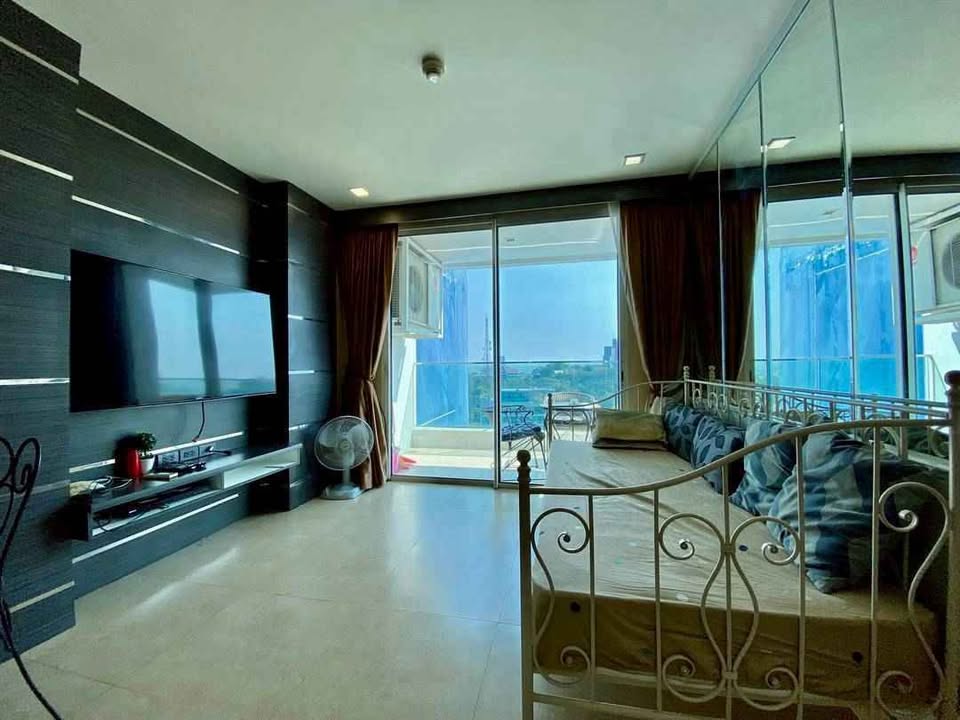 One Bedroom Condo For Rent