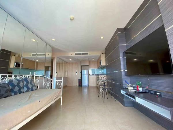 One Bedroom Condo For Rent