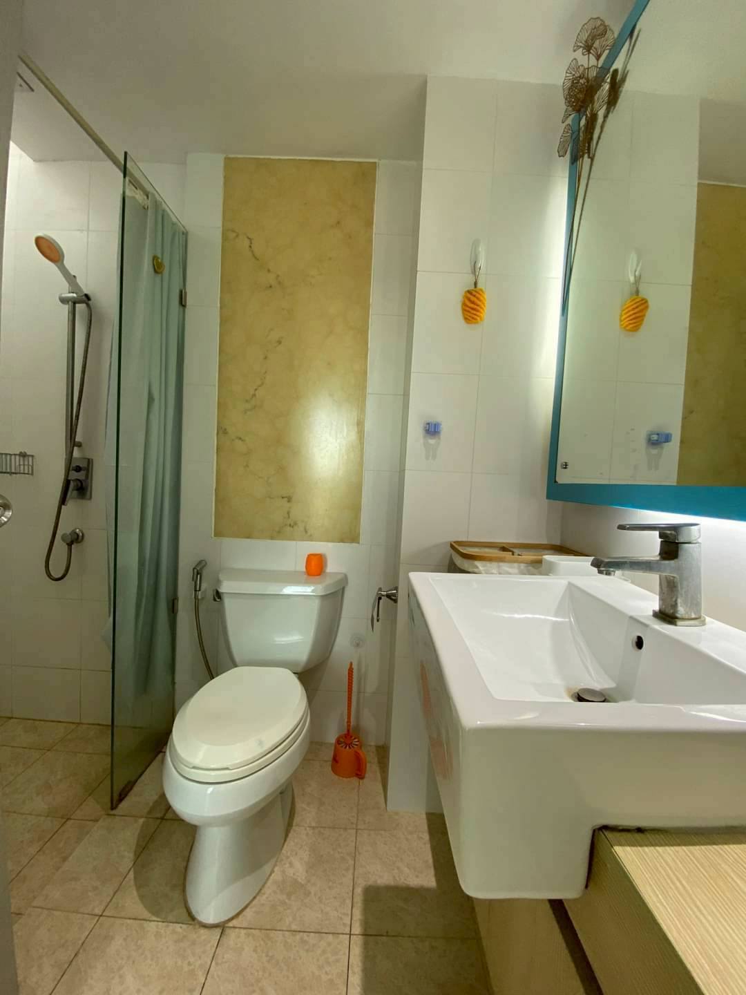 One Bedroom Condo For Rent