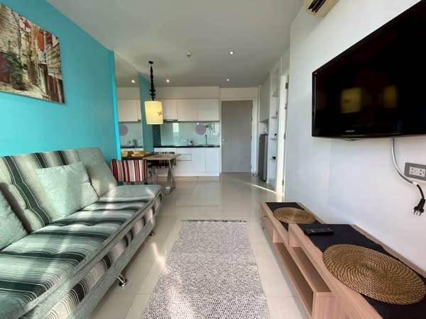One Bedroom Condo For Rent