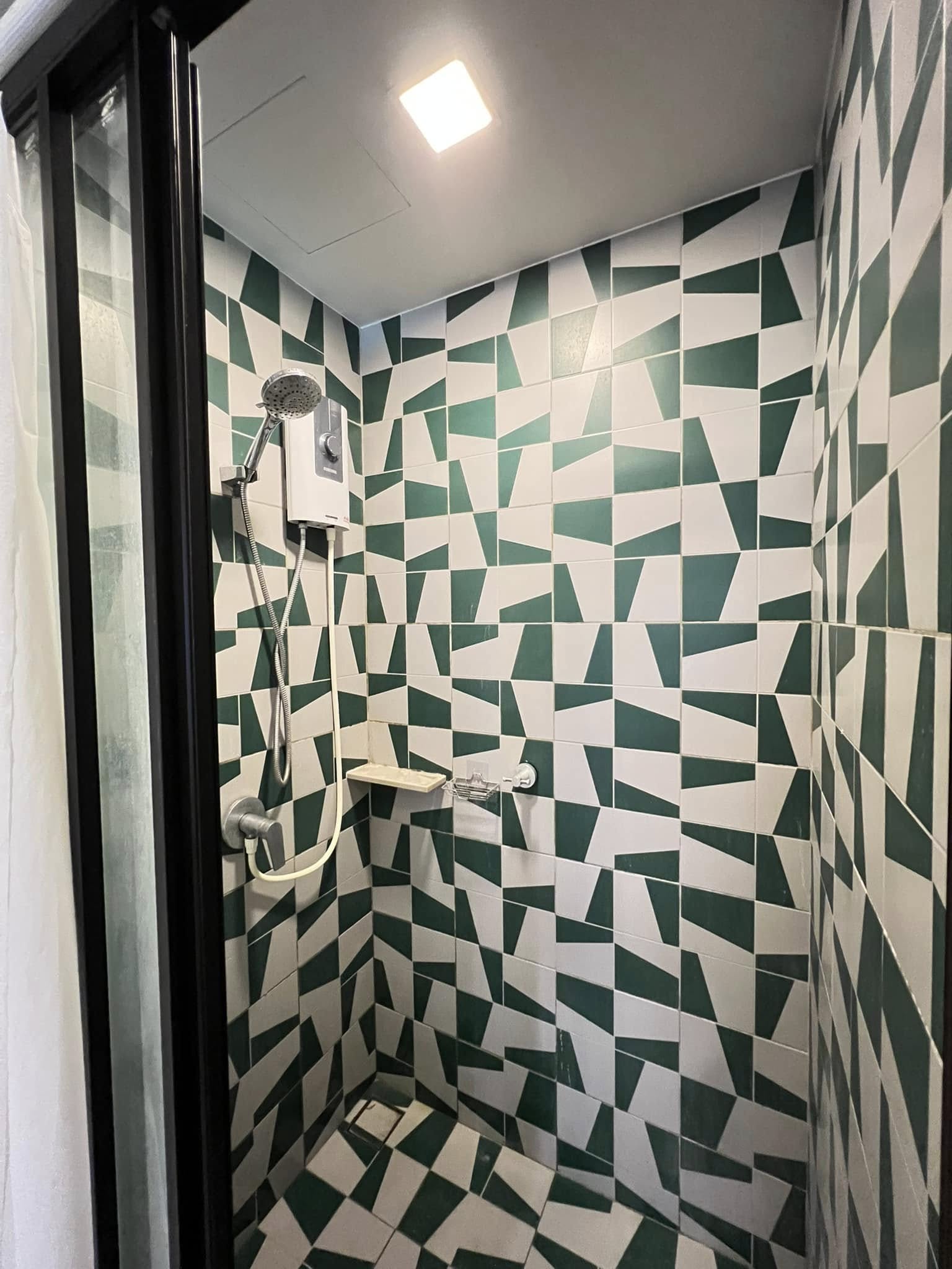 Studio Room For Rent