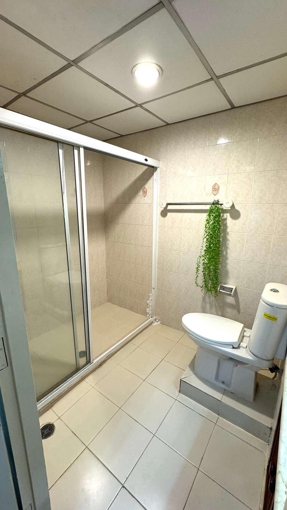One Bedroom Condo For Rent