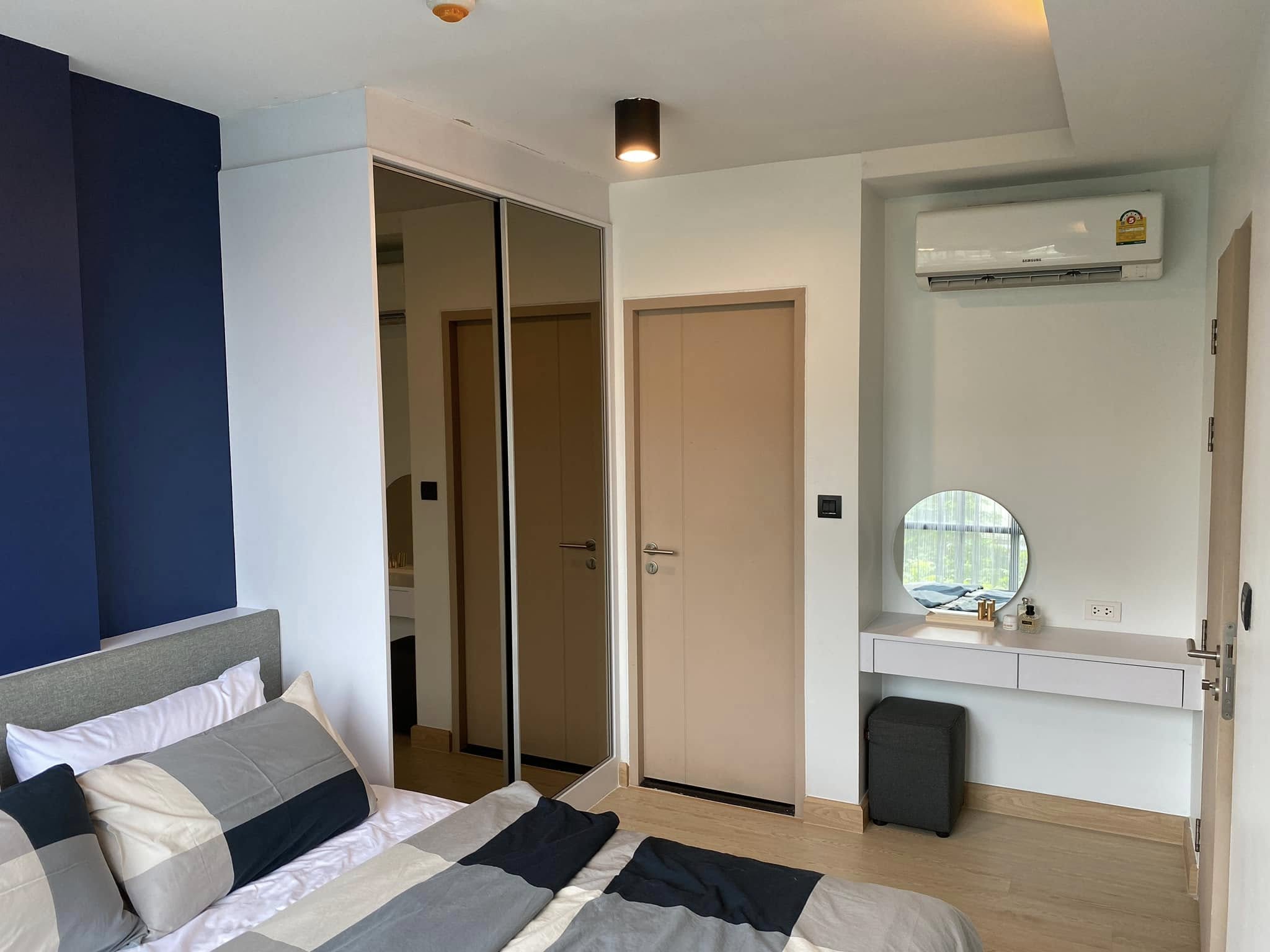One Bedroom Condo For Rent