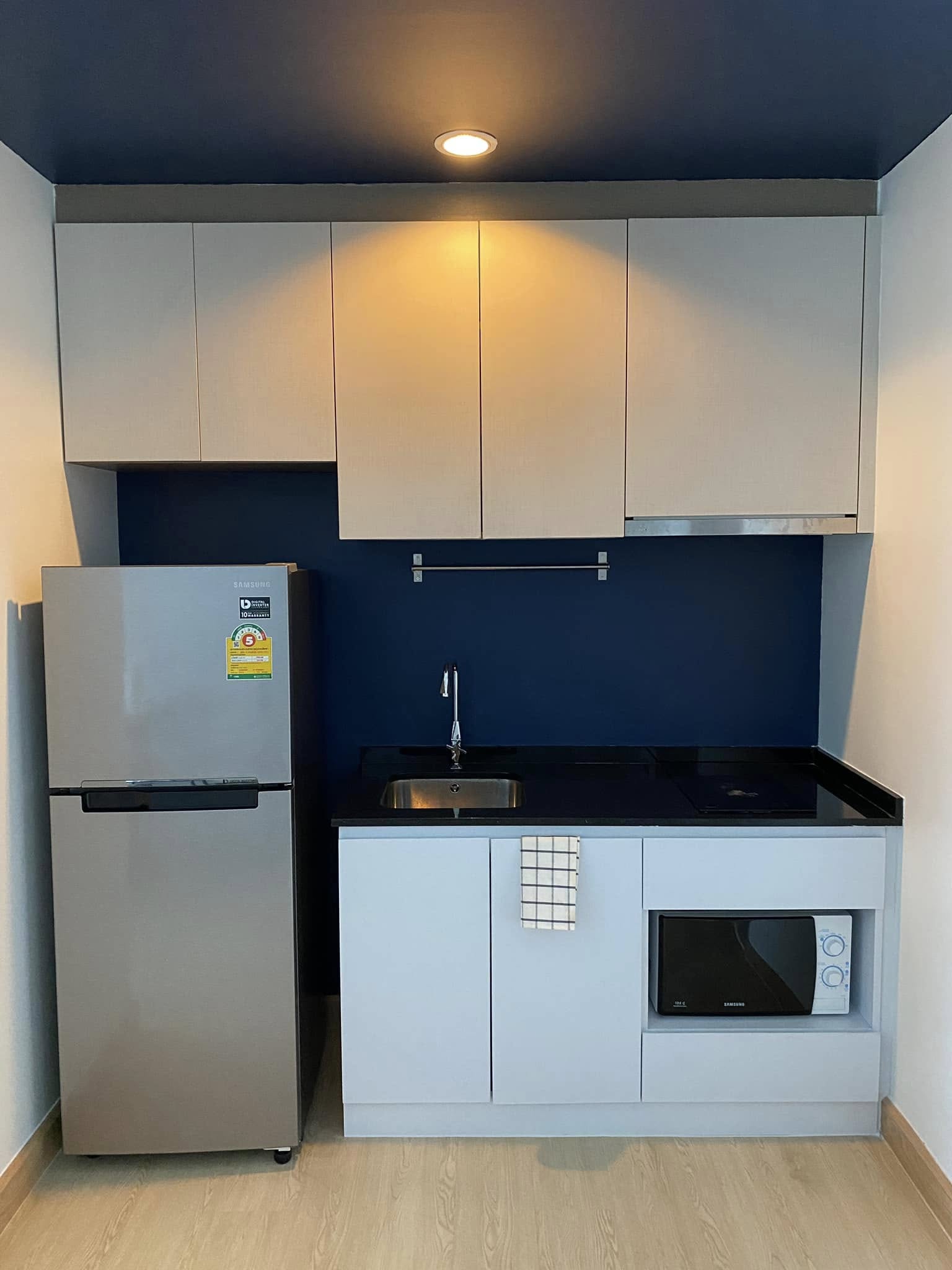 One Bedroom Condo For Rent