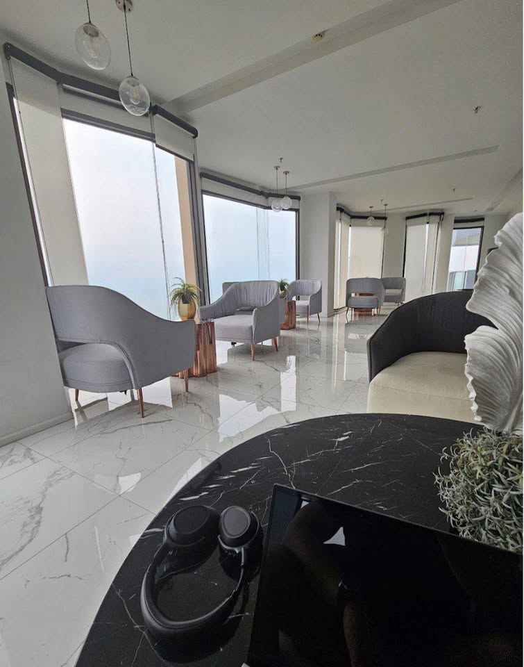 Three Bed Room Apartment For Sale