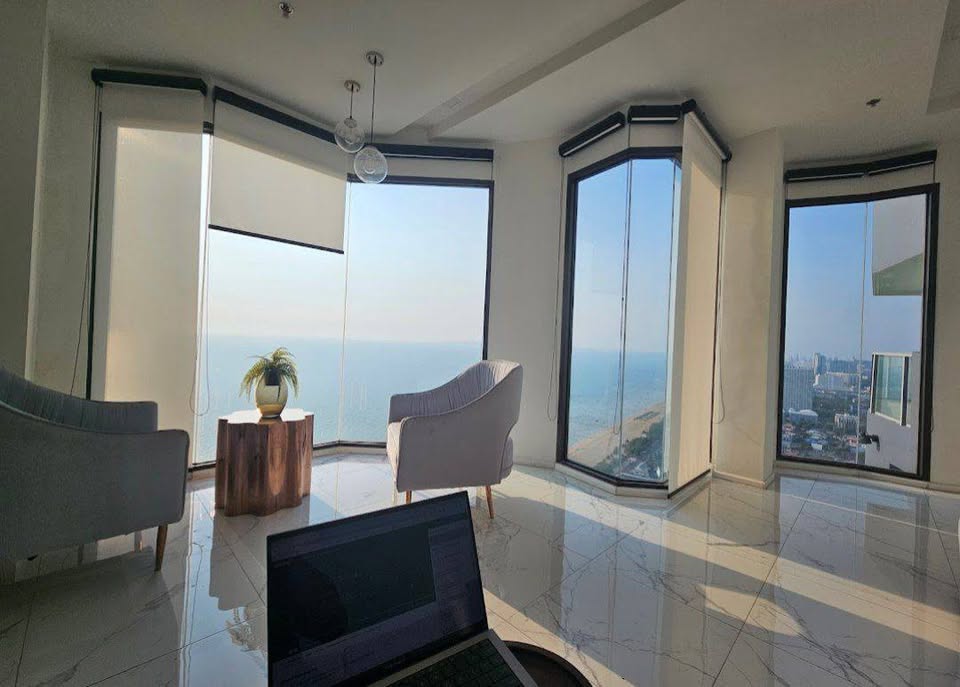 Three Bed Room Apartment For Sale