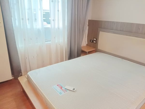 Studio Room For Rent