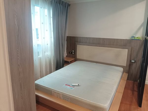 Studio Room For Rent