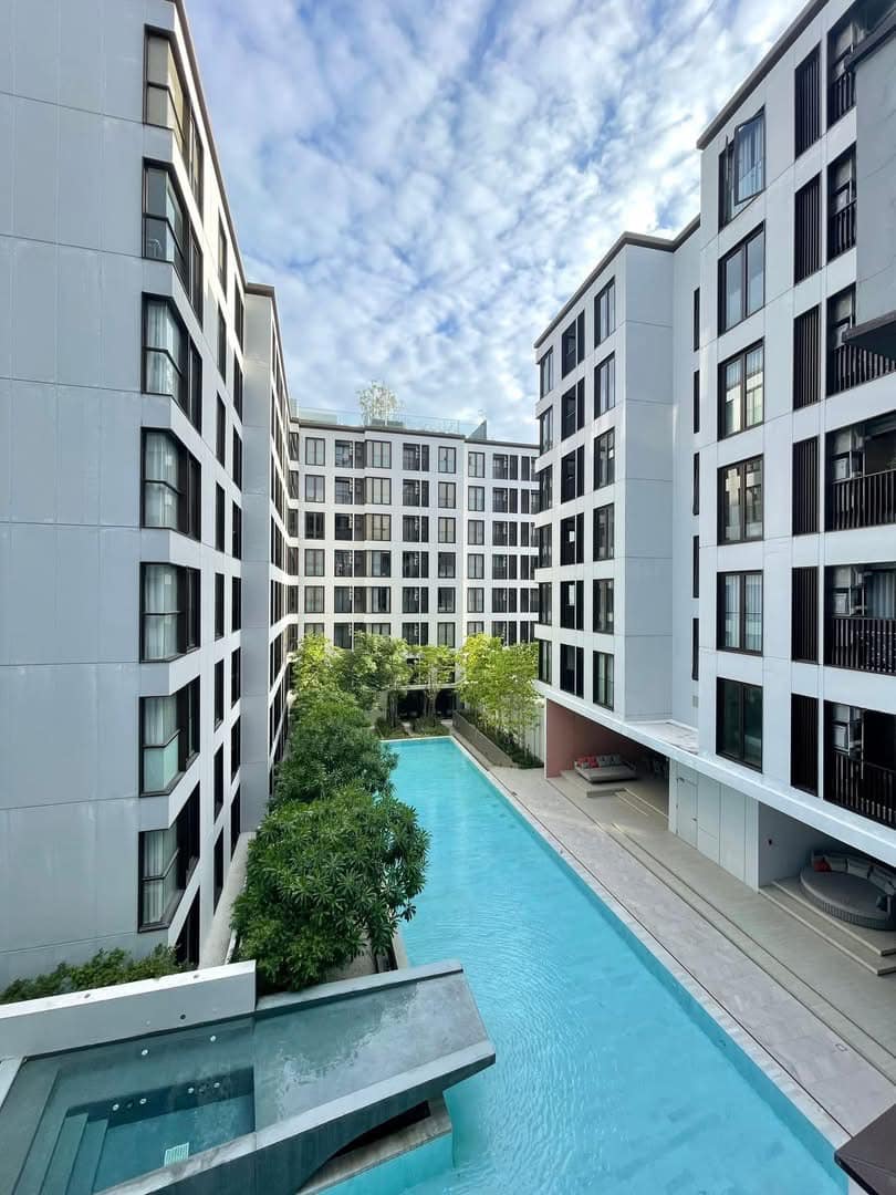 One Bedroom Condo For Rent