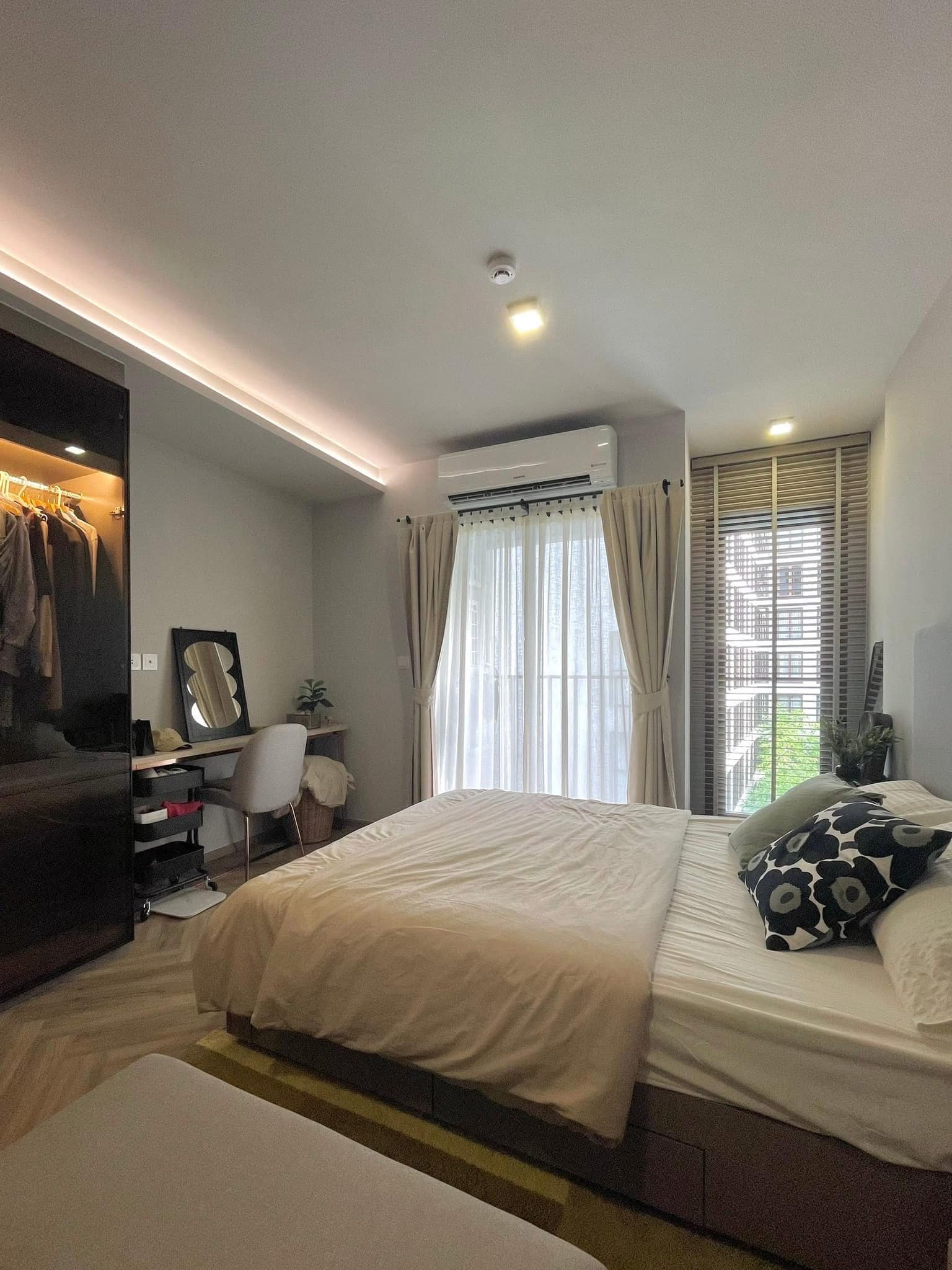 One Bedroom Condo For Rent