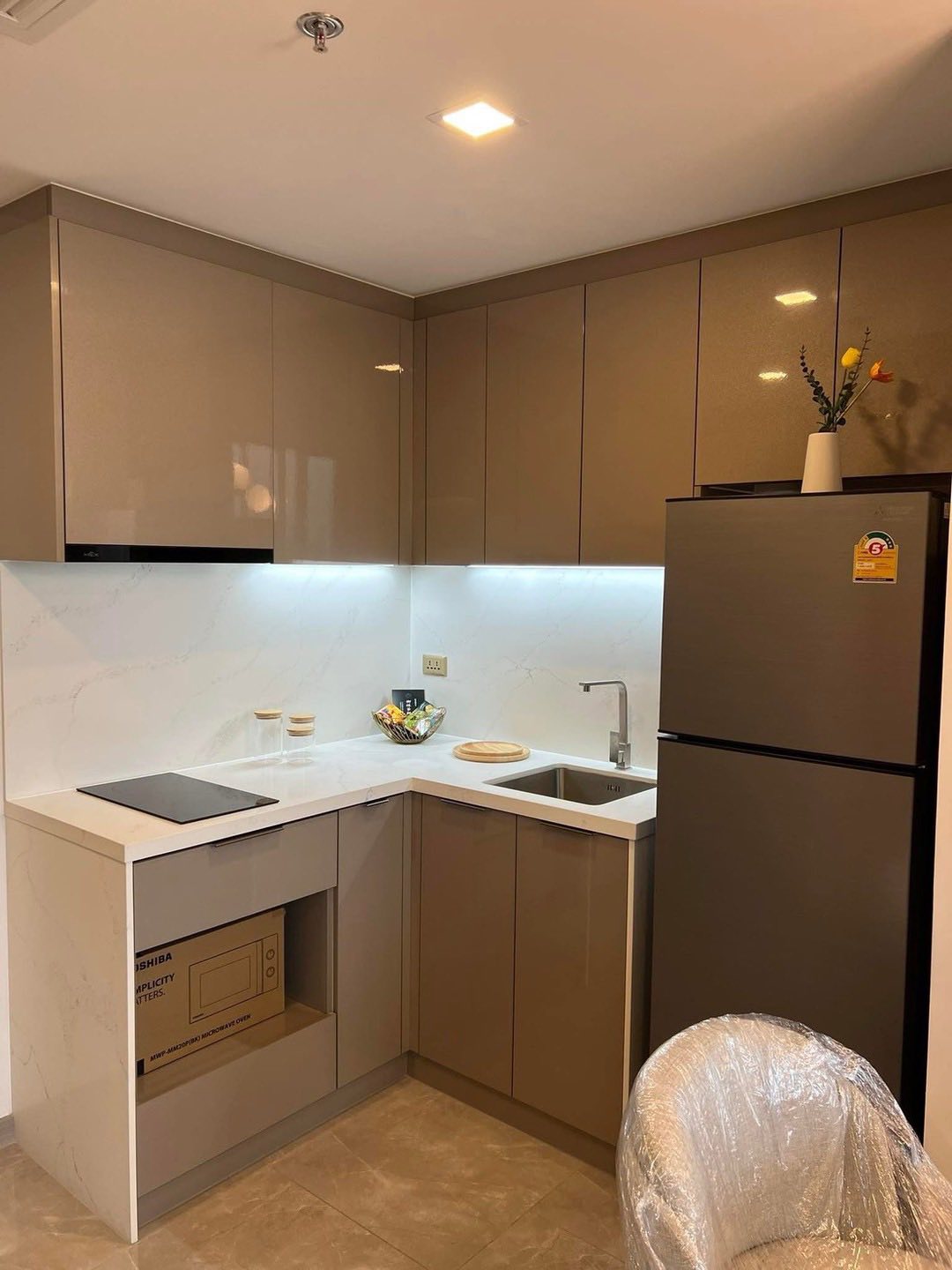 One Bedroom Condo For Rent