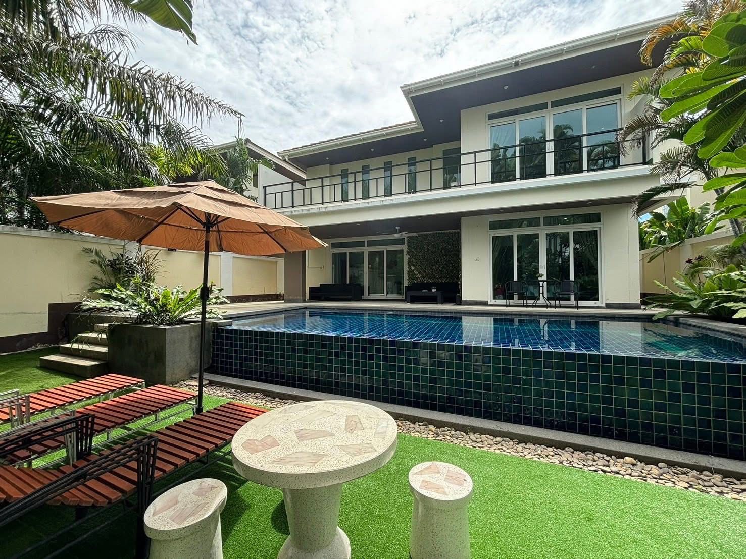 Pool Villa For Sale