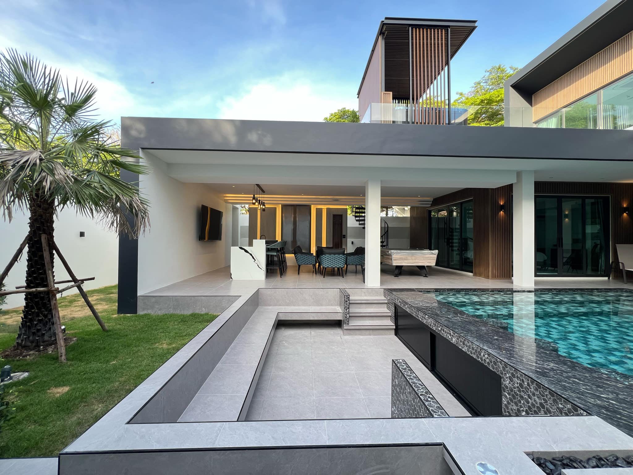 Pool Villa For Sale