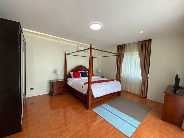 Pool Villa For Rent