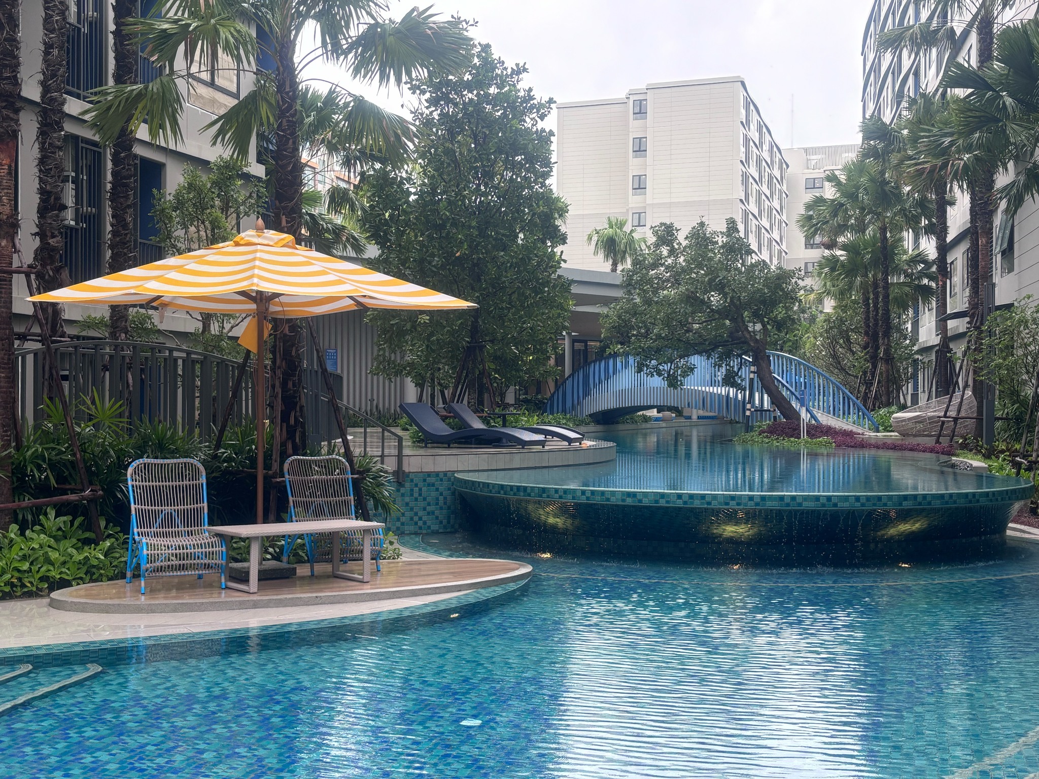 One Bedroom Condo For Rent