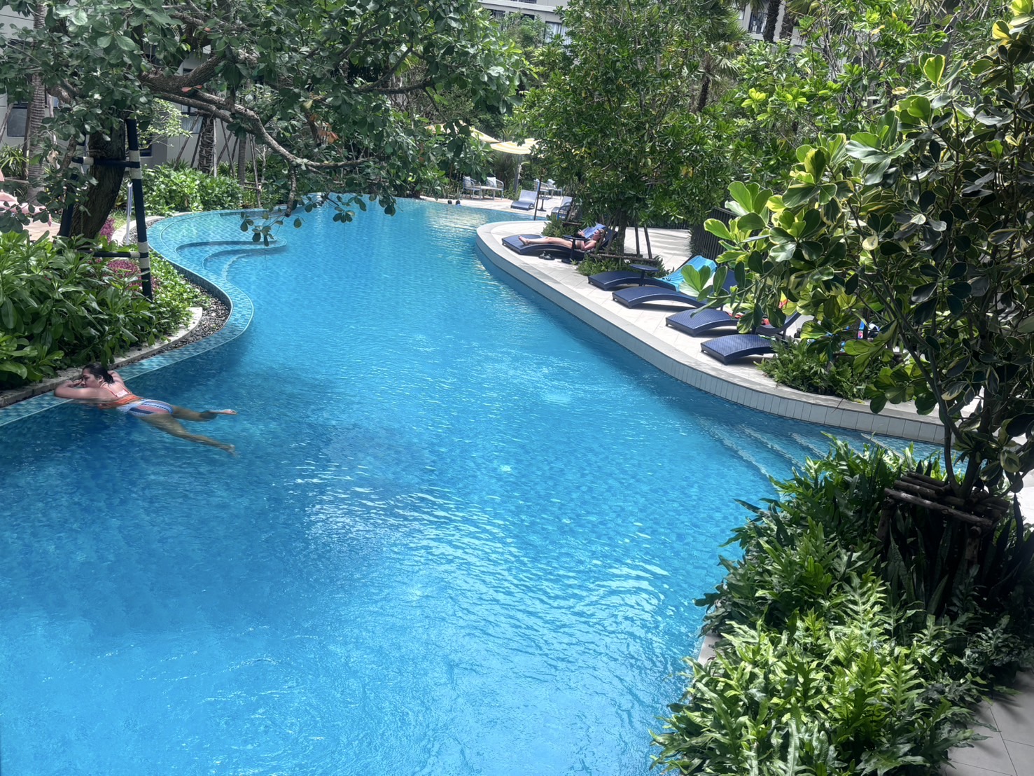 One Bedroom Condo For Rent