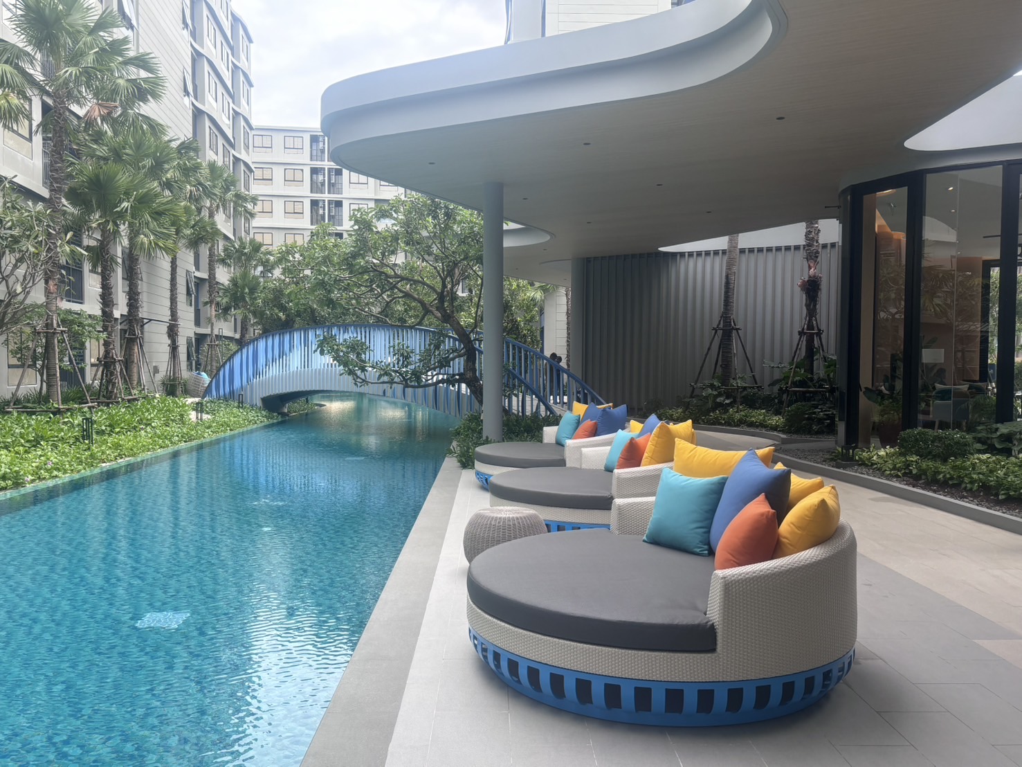 One Bedroom Condo For Rent