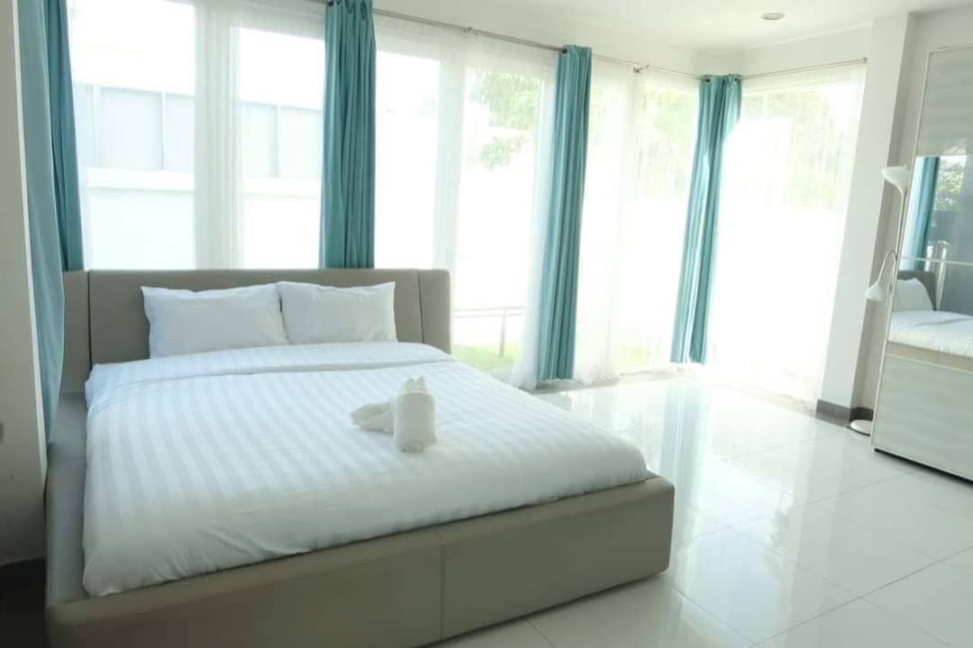 Pool Villa For Rent