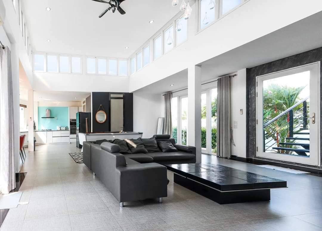 Pool Villa For Rent