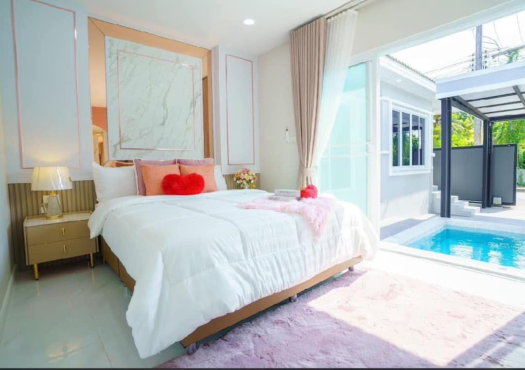 Detached House for Sale