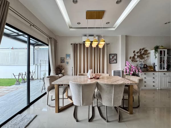 Pool Villa For Sale