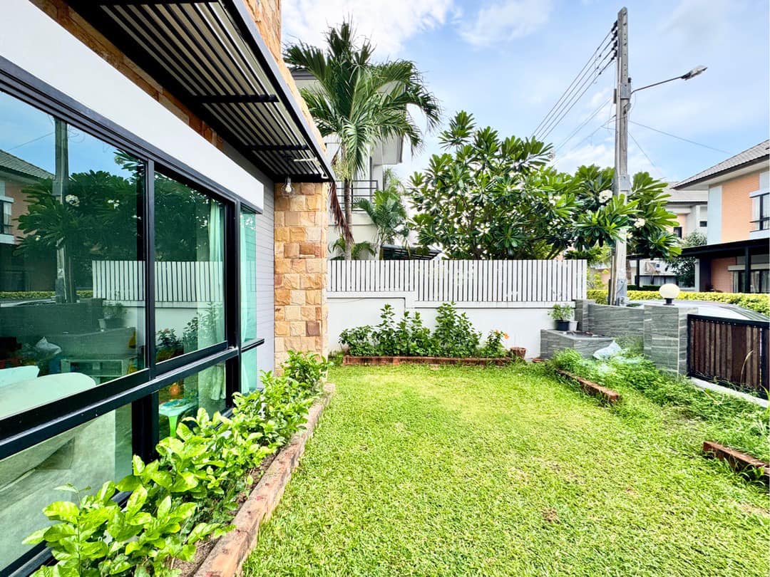 Pool Villa For Sale