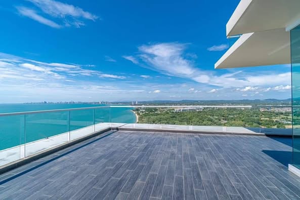 Pent House For Sale