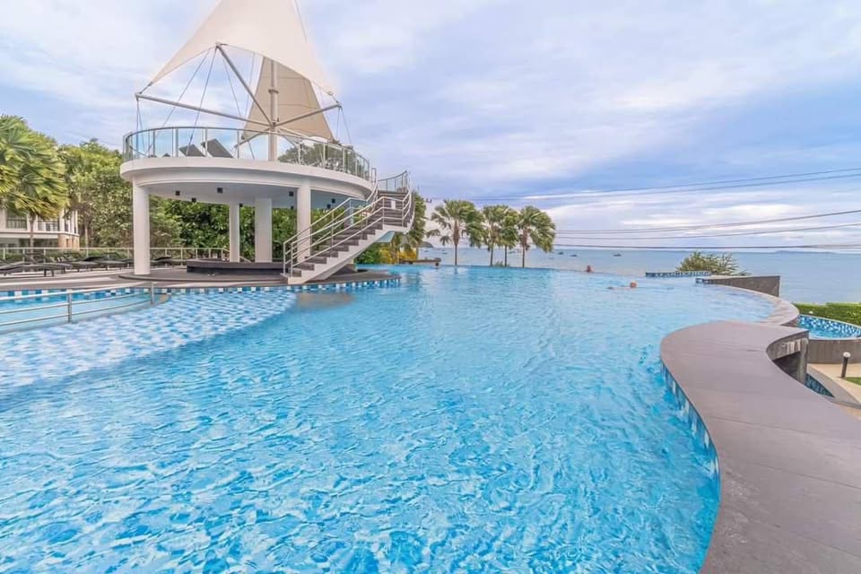 Pent House For Sale