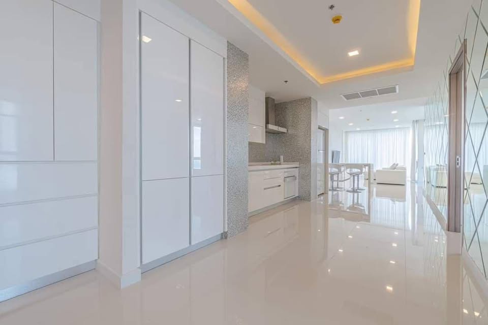 Pent House For Sale