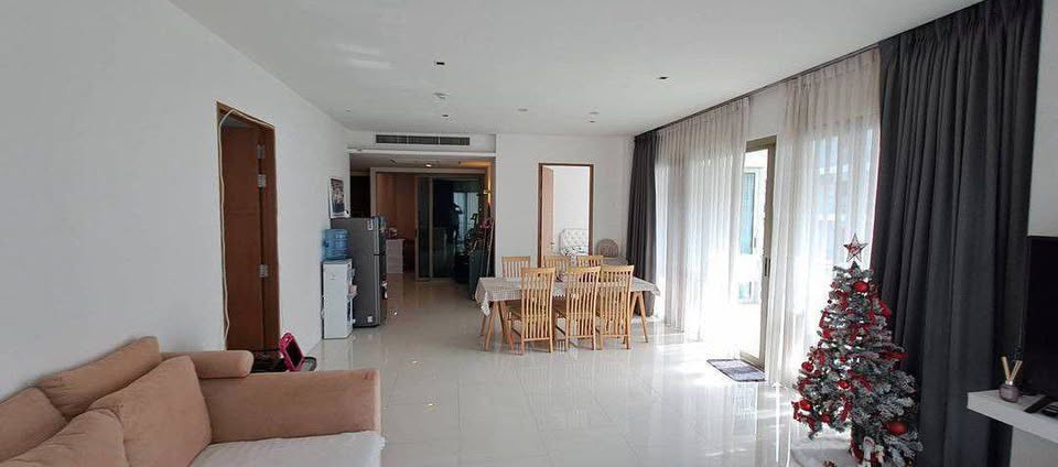 Three Bed Room Apartment For Sale