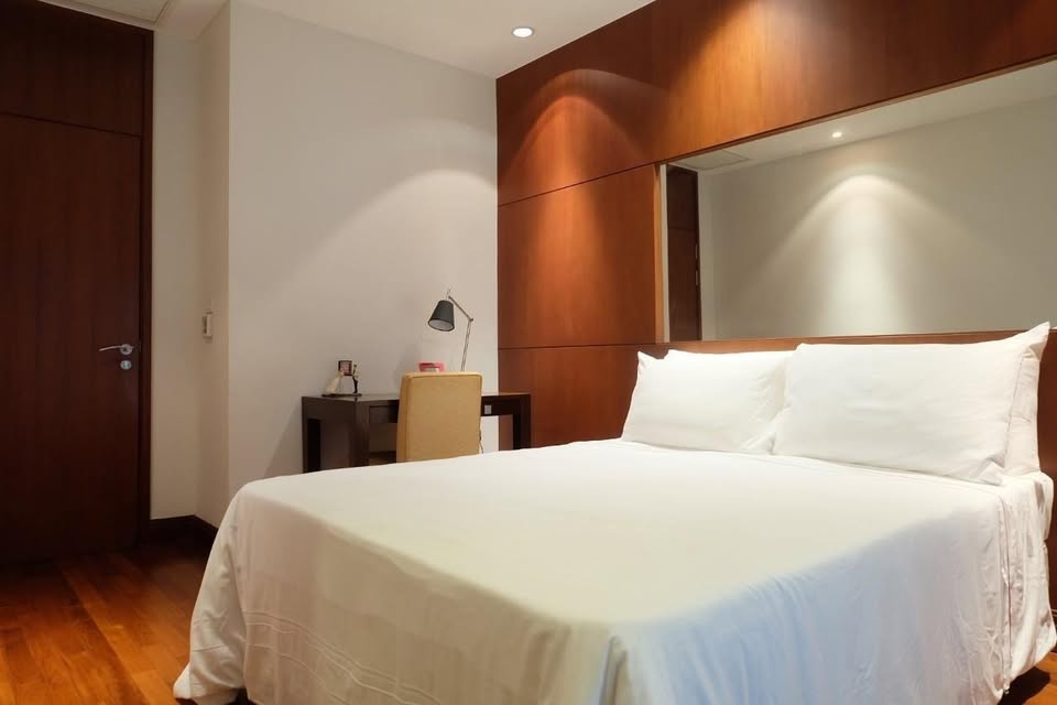 Big Three Bedroom Apartment For Rent